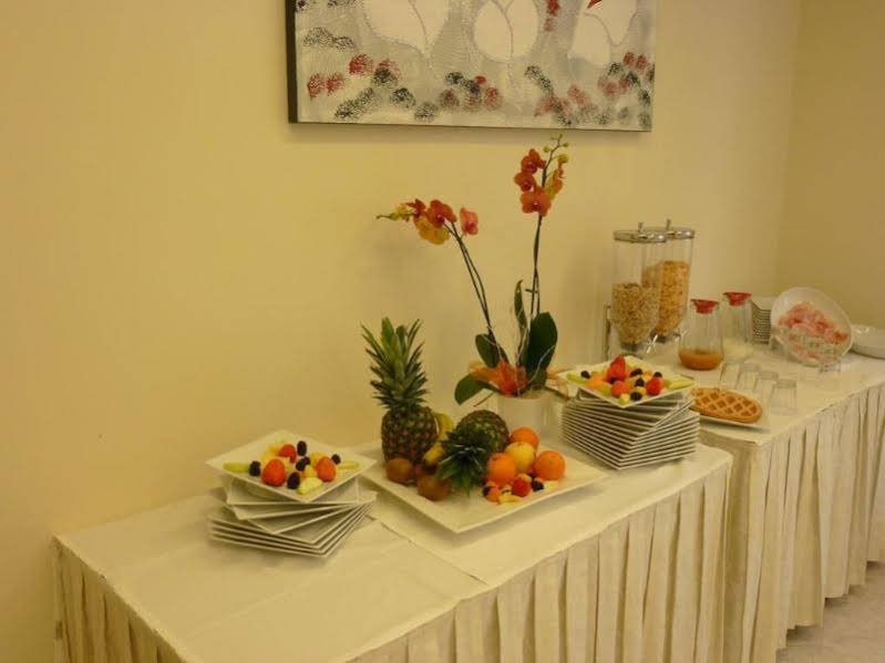 Фото Hotel Marina Bay