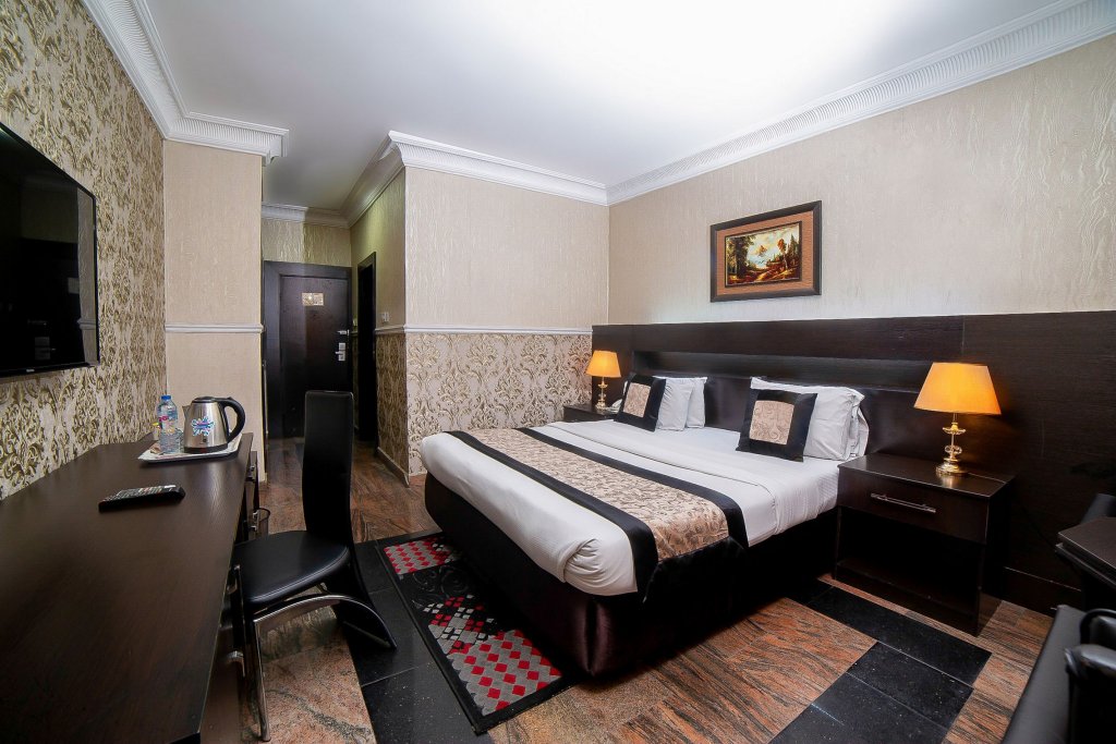 Фото 103190175887