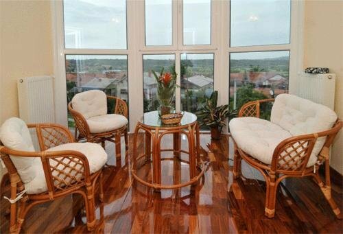 Гостиница Hotel Lama в Крагуеваце