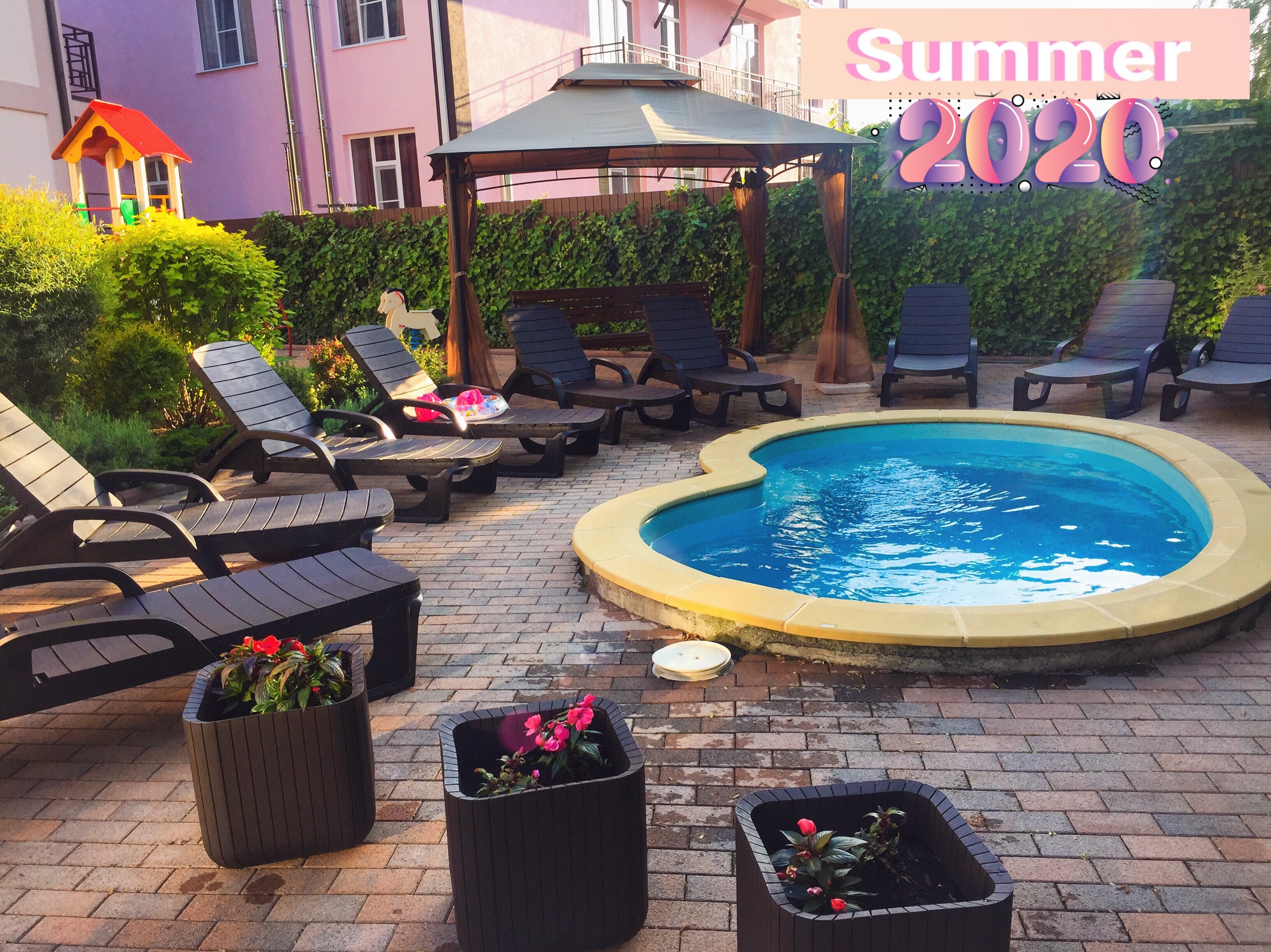 Фото отеля 2