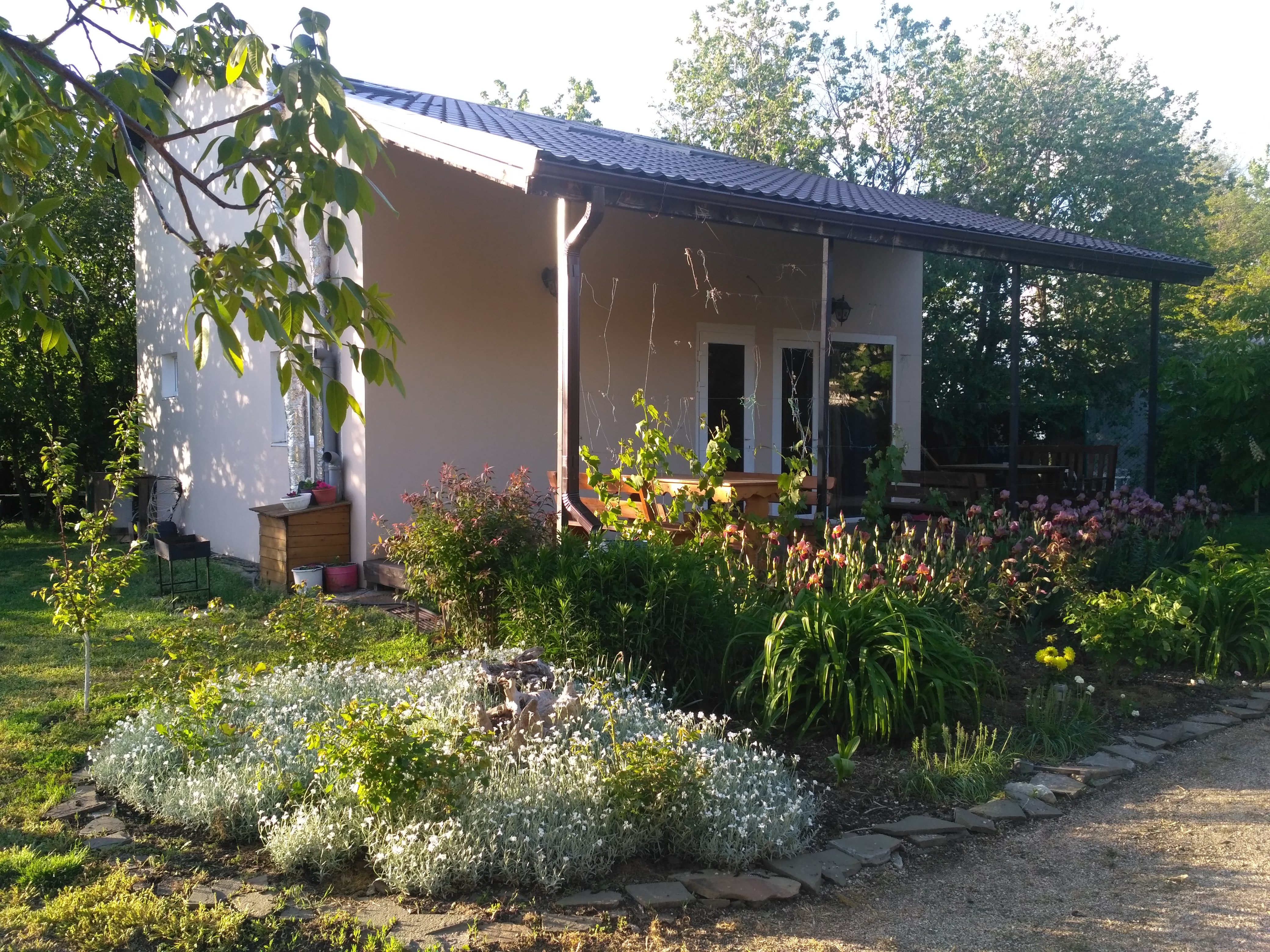 Фото отеля 2