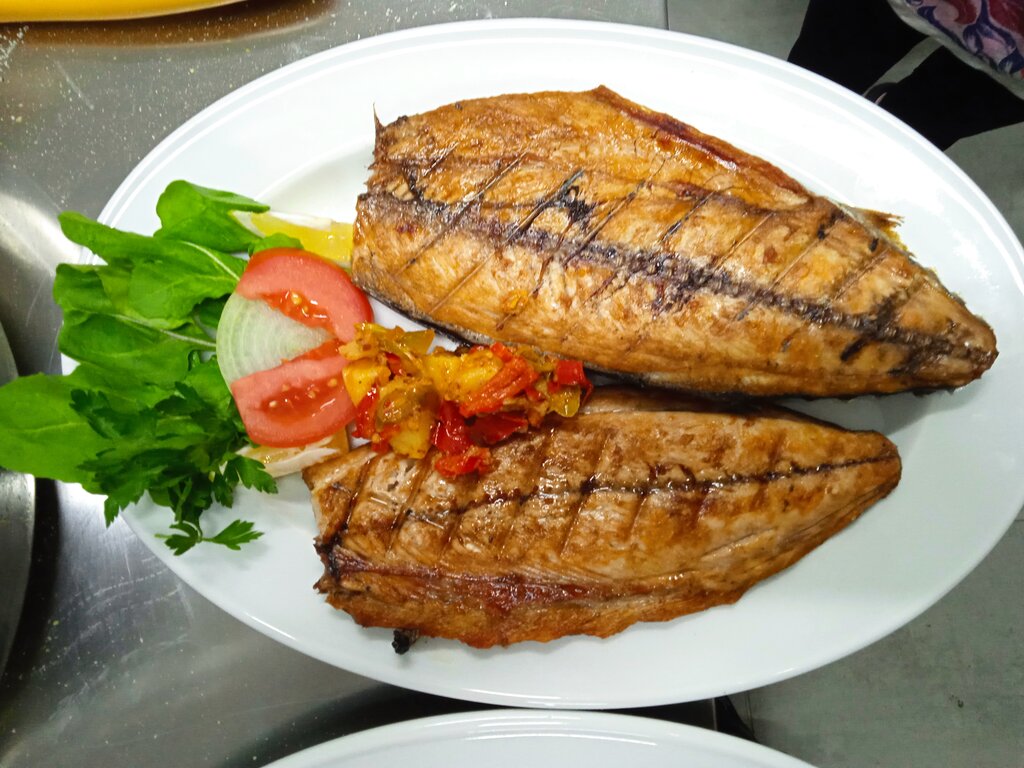 Restaurant Street Fish Duzce, Duzce, photo
