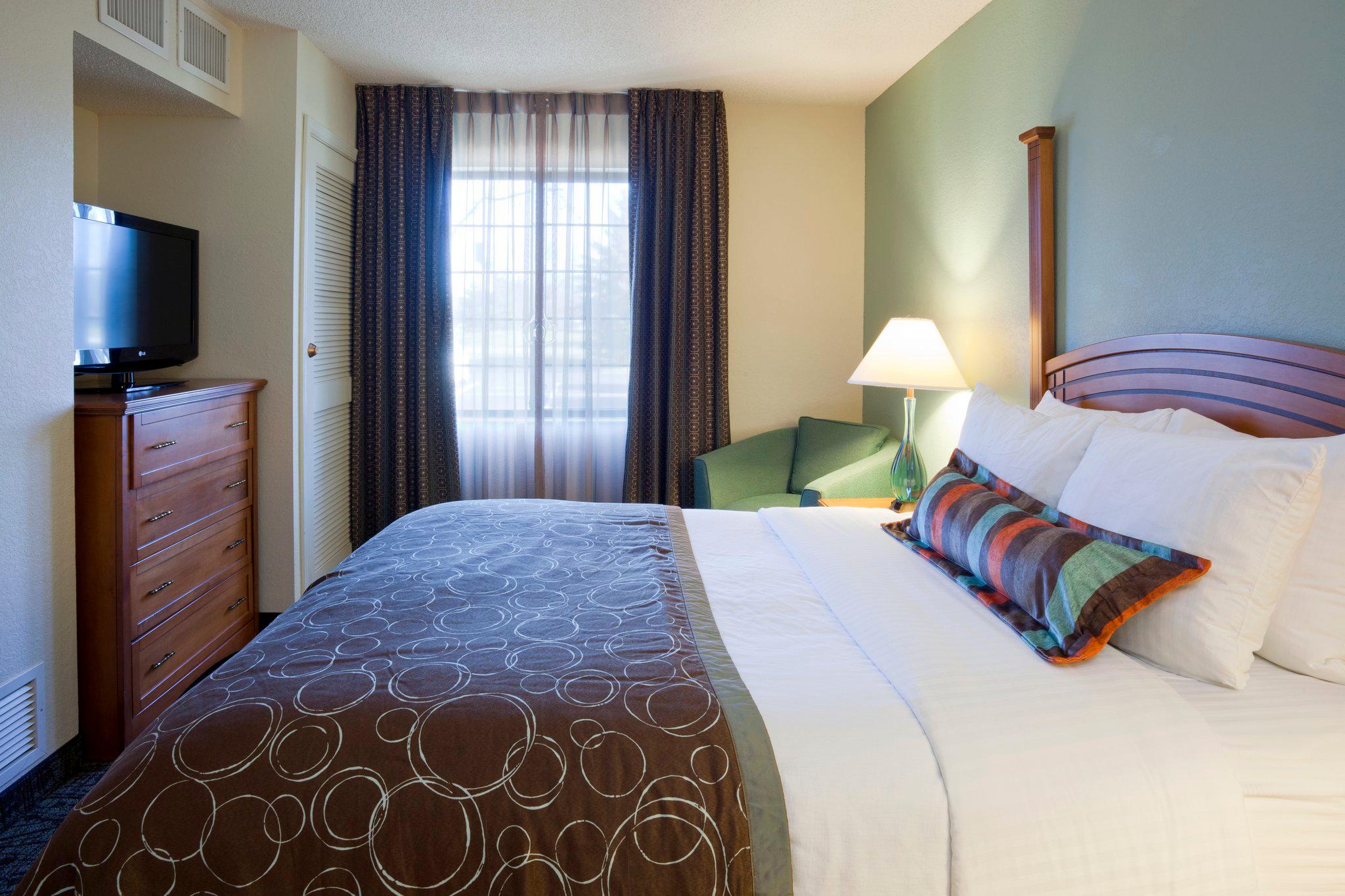 Фото Candlewood Suites Eagan Arpt South - Mall Area, an Ihg Hotel
