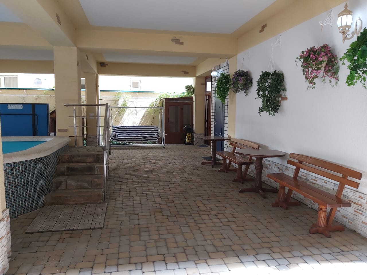 Фото Династия