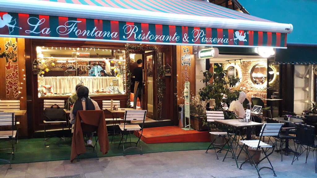 Pizzeria La Fontana, Beyoglu, photo
