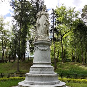 Королева Луиза (Kaliningrad Region, Sovetsk, Gorodskoy park kultury i otdykha), monumento, memorial