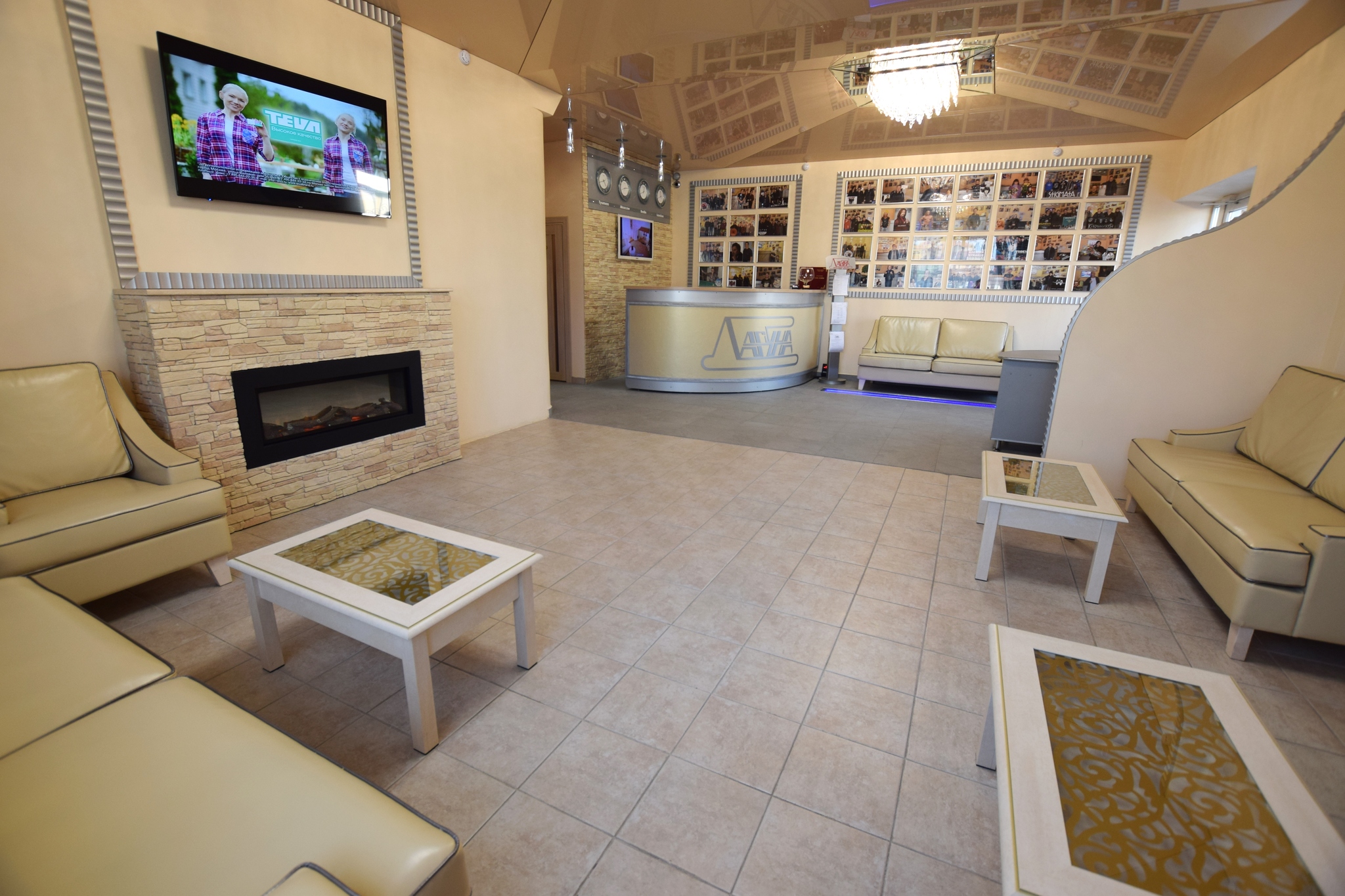 Фото отеля 2