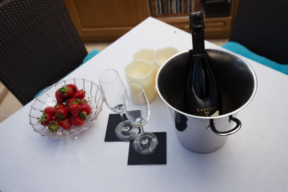 Фото Apartment & Room Sunset Beach