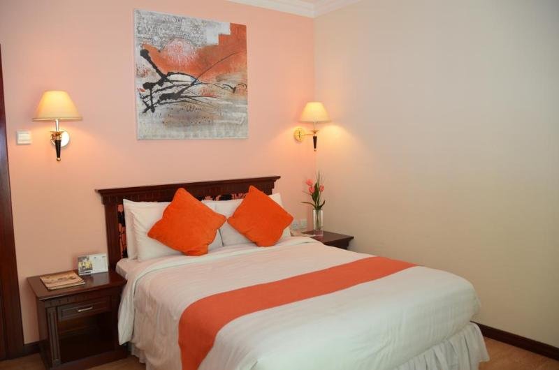 Фото Pars International Hotel