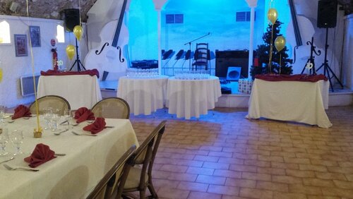 Хостел Hostellerie De La Cremaillere в Обани