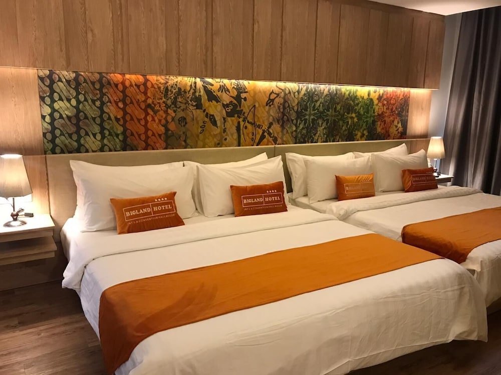 Фото Bigland Hotel Bogor
