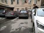 Парковка (ул. Радищева, 34), автомобильная парковка в Санкт‑Петербурге