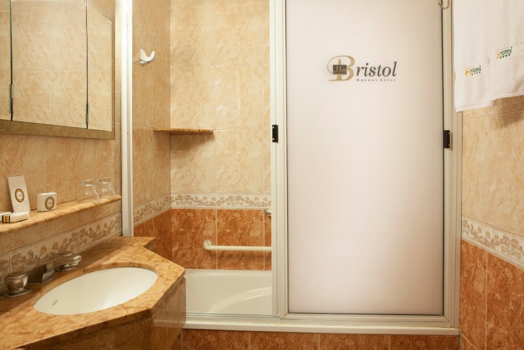 Фото Hotel Bristol