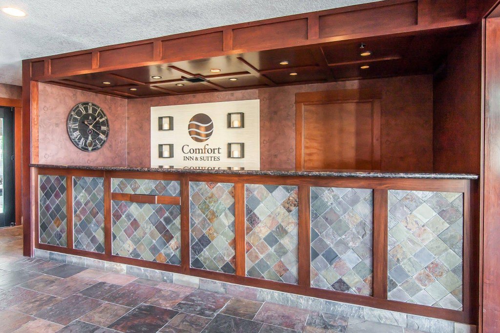 Фото Kathryn Riverfront Inn, Ascend Hotel Collection