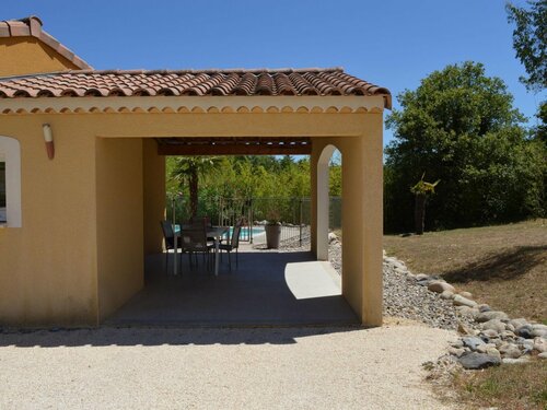 Гостиница Comfortable villa with private swimming pool and close to the Ardèche River