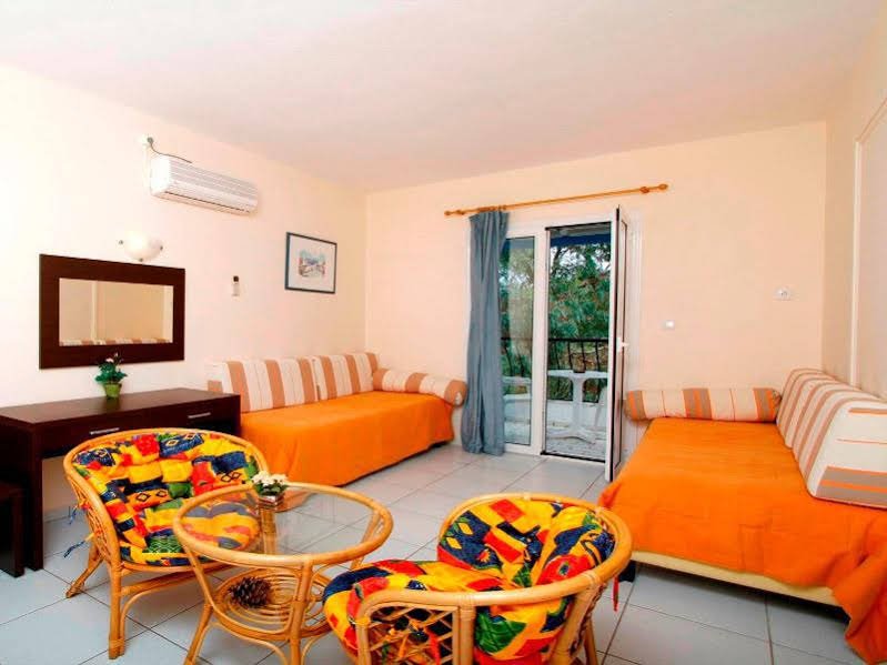 Фото Anamar Skiathos Hotel