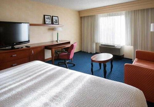 Гостиница Courtyard by Marriott Foothill Ranch Irvine East/Lake Forest в Лейк Форест