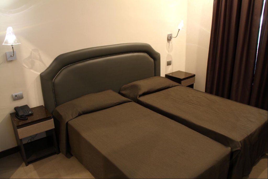 Фото Casual Eclettico Milano Hotel