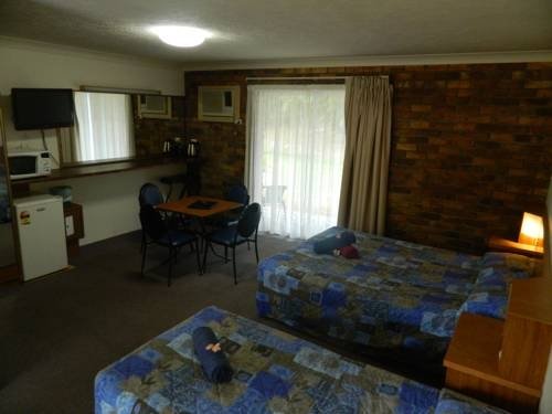 Фото Coomera Motor Inn