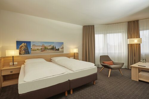 Гостиница H+ Hotel Darmstadt в Дармштадте
