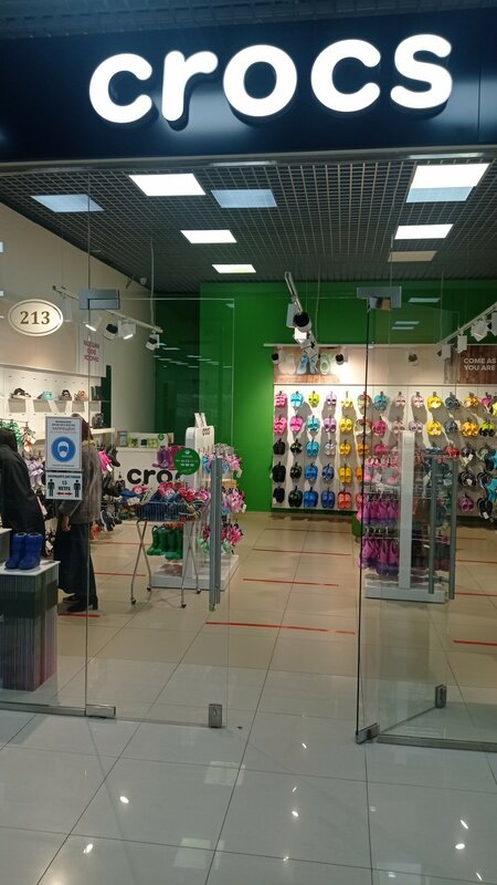Crocs 2024 mantri mall