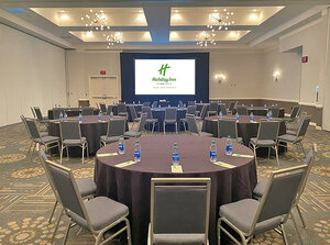 Гостиница Holiday Inn Orlando - Disney Springs Area, an Ihg Hotel
