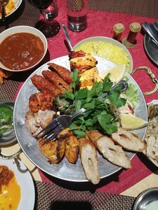 Khajuraho (Shmitovsky Drive, 14), restaurant
