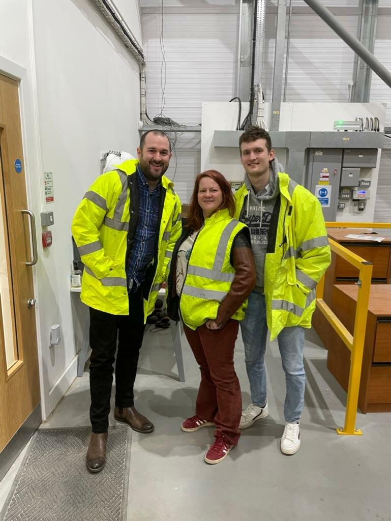 Website hosting Made by Factory, England, photo