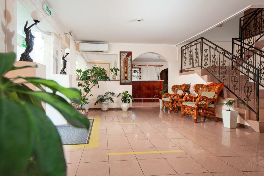 Фото отеля 2