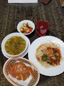 Keks (посёлок городского типа Новоозёрное, улица Героев-Десантников, 6А), cafe