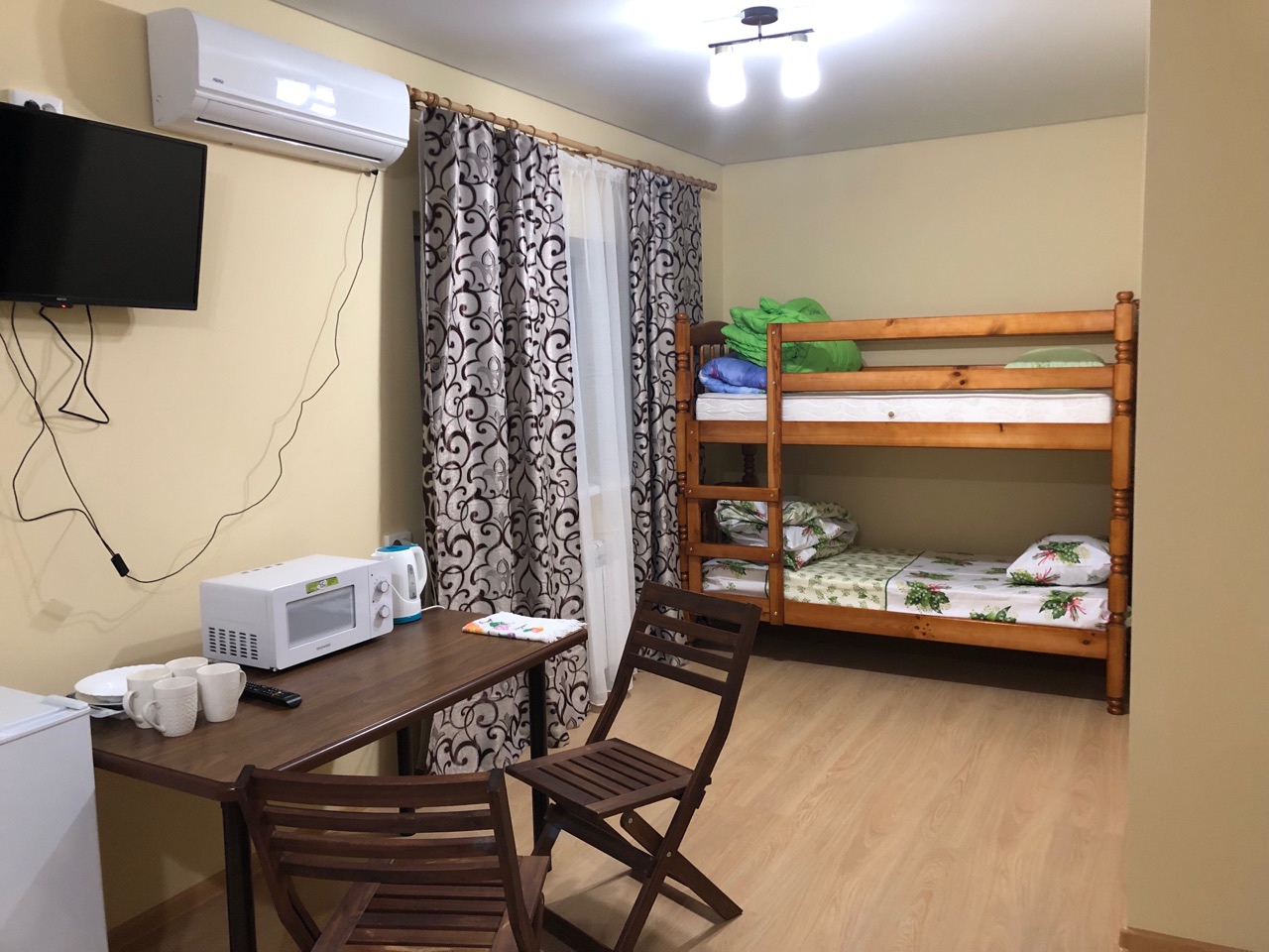 Фото Гостевой дом Юг