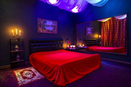 Rus porno hamma narsani qul qiladi