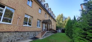Рост ком (Zheleznodorozhnaya Street, 16), hostal
