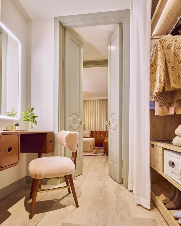 Фото Virgin Hotels New Orleans