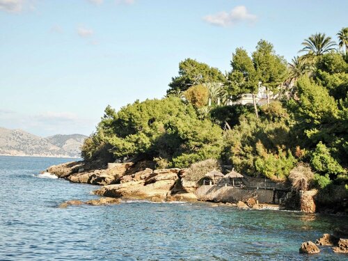 Гостиница Luxury 10 Person Villa with Private Pool And Sea View Over the Bay of Pollensa