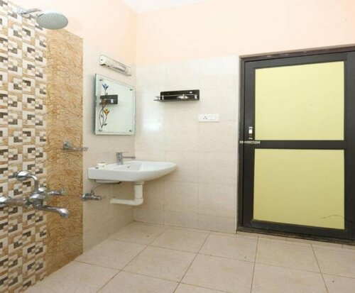 Гостиница Hotel Arunachala