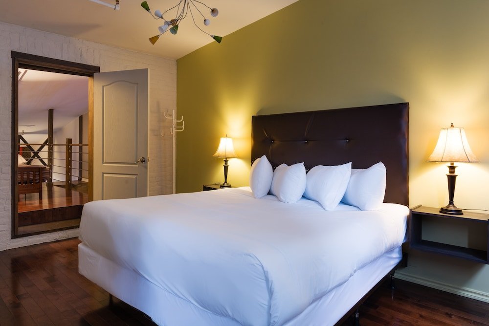 Фото Les Lofts St-Jo - by Les Lofts Vieux-Québec