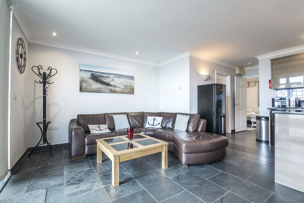 Фото Dunes End - 2 Bedroom Apartment - Pendine