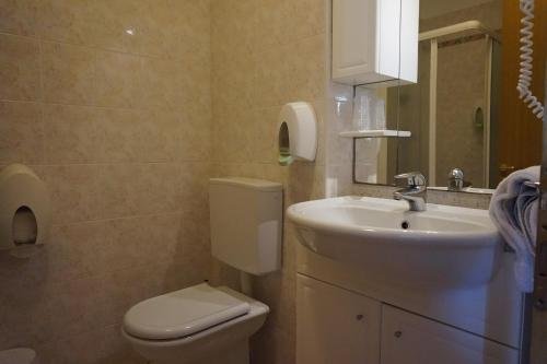 Фото Hotel Flora