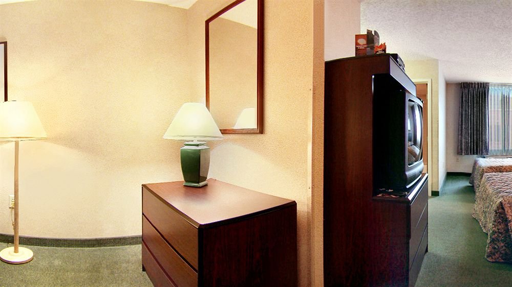 Фото SpringHill Suites Dallas Downtown West End