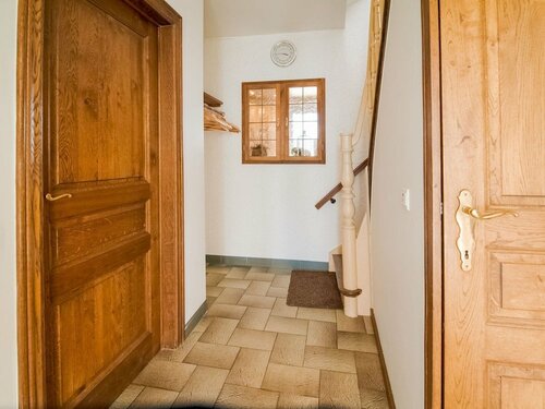Гостиница Pretty Farmhouse in Houffalize With Courtyard