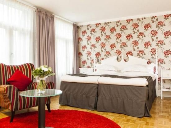 Фото Elite Hotel Savoy