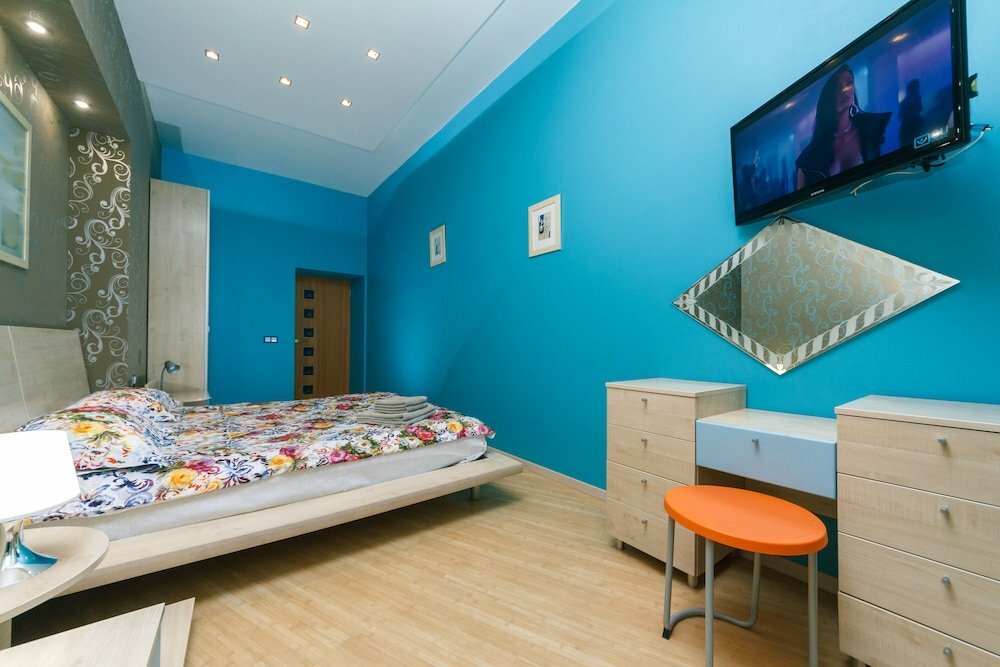 Short-term housing rental One Bedroom 3 Baseina str Arena City Besarabka, Kyiv, photo