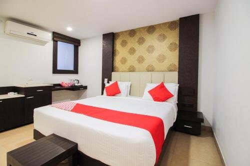 Фото Ni Ambaari Suites