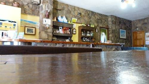 Гостиница Pensión Albergue A Pedra