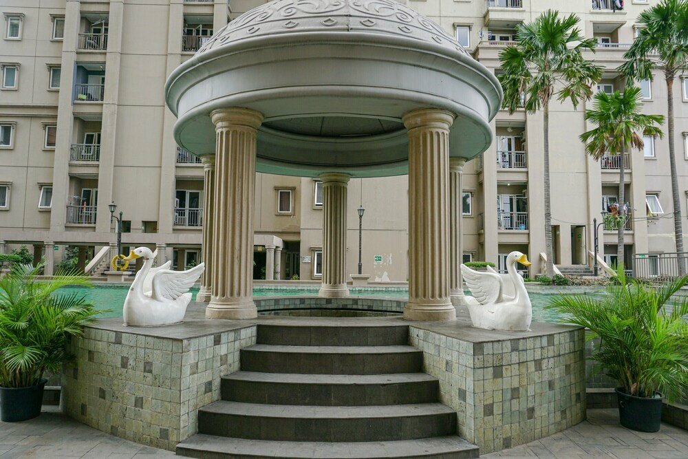 Hotel Fully Furnished with Comfortable 2br Grand Palace Kemayoran Apartment, Jakarta, photo