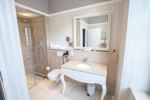 Фото Hotel Amts-Apotheke