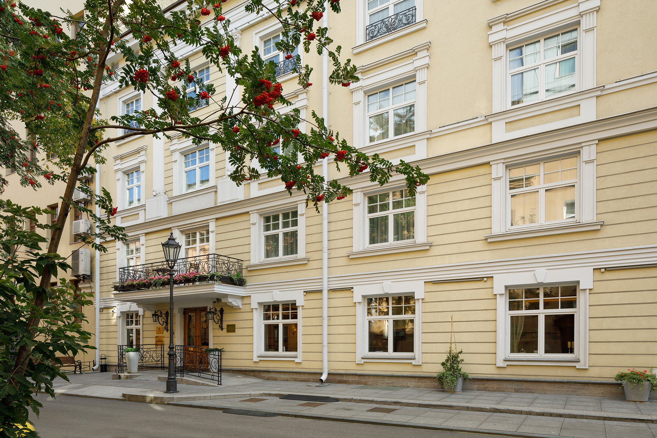 Фото Garden Street