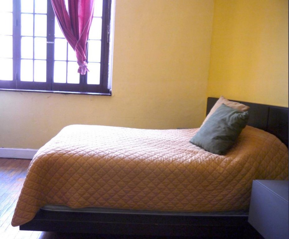 Фото Hostal Amigo