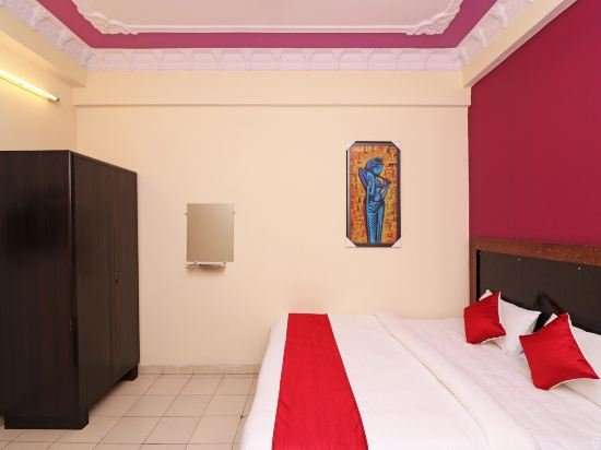 Фото Oyo 12123 Hotel Sweet Dreams